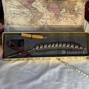 Desk Calligraphy pen with feather and nibs